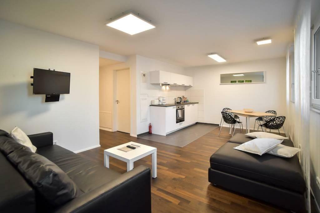 Deluxe Ferienwohnung Apartment Stuttgart Centre/Milaneo Екстериор снимка
