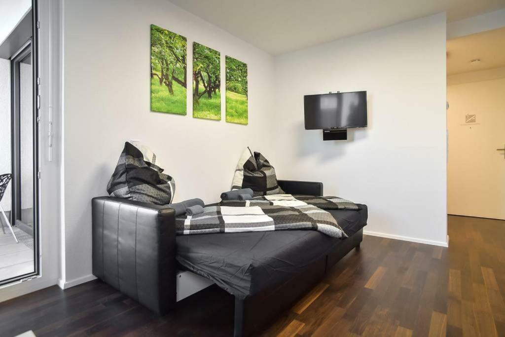 Deluxe Ferienwohnung Apartment Stuttgart Centre/Milaneo Екстериор снимка